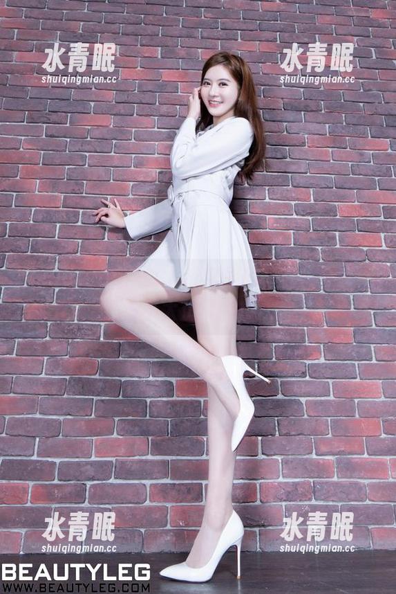Beautyleg-Cher Beautyleg - Cher学姐的写真,分享一波不太正常的想法