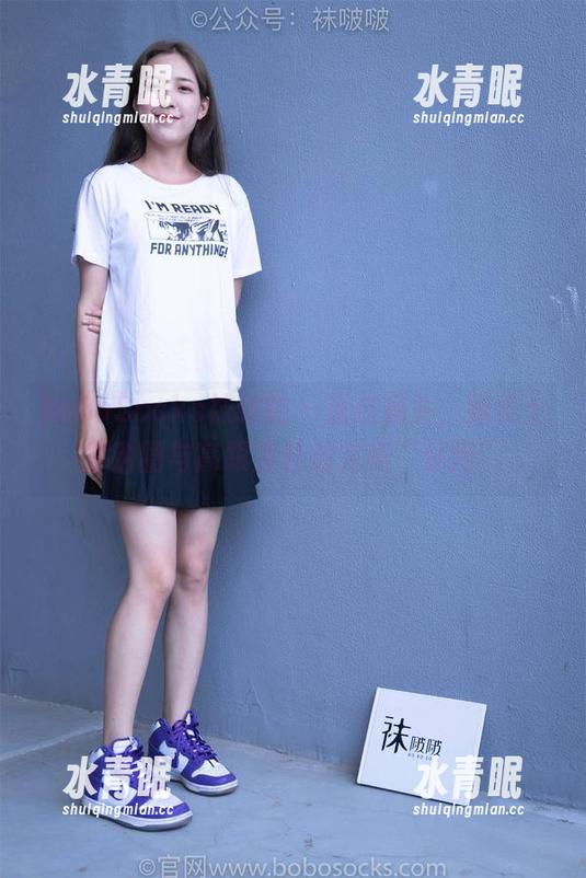 BoBoSocks袜啵啵-甜甜圈 BoBoSocks袜啵啵 - 透过镜头,嬉皮士甜甜圈与高跟凉鞋的完美“休闲”