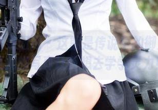 GIRLT果团网 - 这就是传说中的御姐？通灵儿的写真让我想去学学灵力！