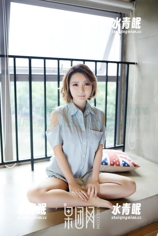 GIRLT果团网-黄歆苑 GIRLT果团网 - 蕾丝精选:黄歆苑教你如何用一角的小艺感让整体呈现大不同!