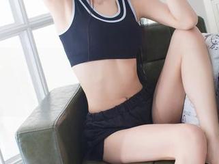 IMiss爱蜜社 - 这里是Winki丝姬的短裙王国！在线等着抢资源！你们慢慢来？