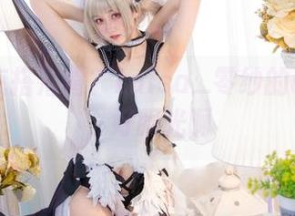翻领夹克搭浴帽?Luisa_零纱的cos套图,好眼光啊