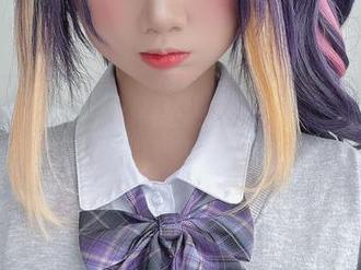 黑色的诱惑，PoppaChan新图包更新，双眼不自觉停留在那儿了！