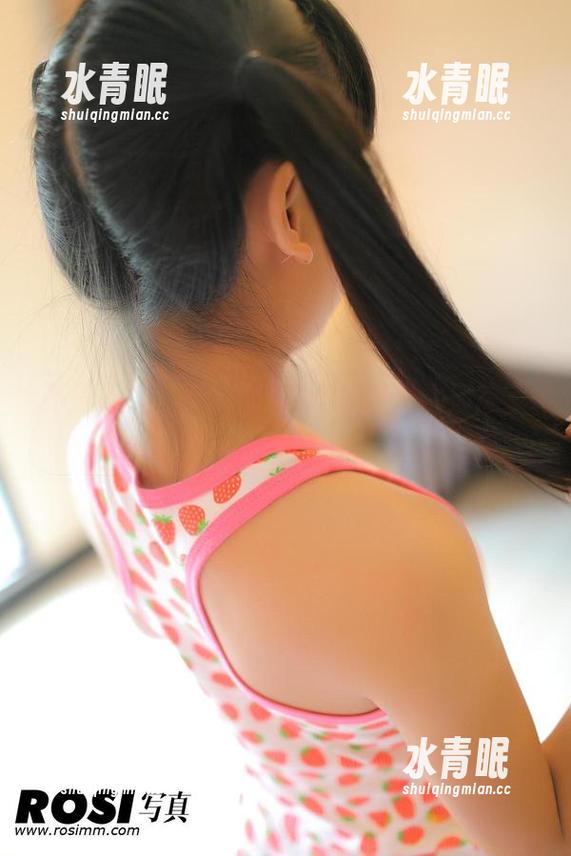 ROSI写真 不得不说,ROSI学妹合集免费太划算了,果断点!