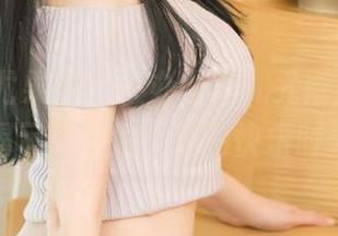 UGirls尤果网 - 在办公室，尤娜娜私房作品揭示了不为人知的快乐时光！
