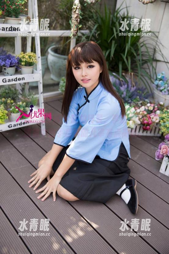 UGirls尤果网-李颜儿 UGirls尤果网 - 旅拍场景,李颜儿的私房图集中出乎意料的几率有点高哦。