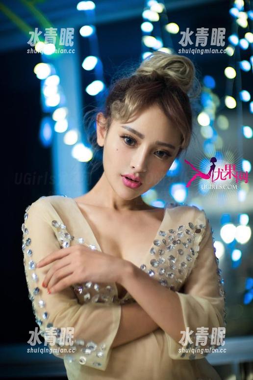 UGirls尤果网-毛COCO UGirls尤果网 - 毛COCO的女仆图册:你能想象她在这穿着的样子吗?
