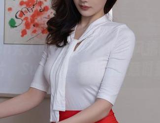 Xiuren秀人网 - 免费送你海风拂面的照片，Sukki在海边的随意时刻