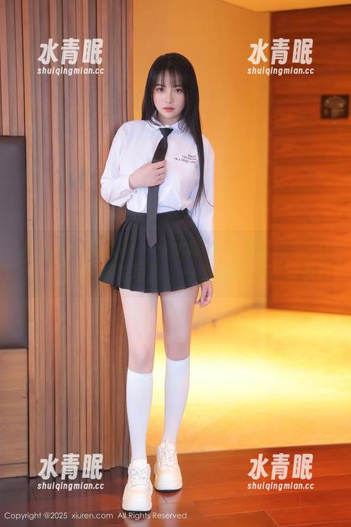 Xiuren秀人网-土肥圆Carol Xiuren秀人网 - 今天的主角是土肥圆Carol,礼服中的写真,一袭轻盈,真好看!