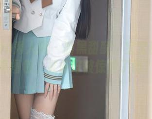 Xiuren秀人网 - 暗黑甜酥：宝宝甜的写真图包，准备好被惊艳了吗？