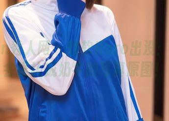 Xiuren秀人网 - 软软Roro出没：肯定不会误认成奶牛的写真原图！