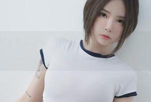 Bimilstory里的壁纸，只是Yuka(유카)送我的猫娘调皮的一瞥？