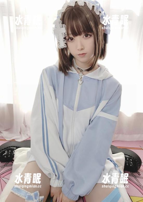 精选魔女姐姐写真，asagiriai(爱ちゃん)的别致视角，让人无聊的眼光不再游移。