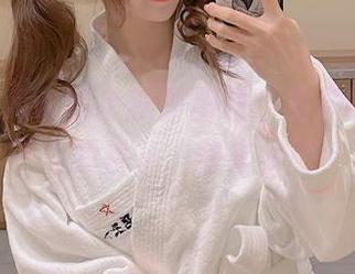 miko酱ww的小狐狸图包，免费的就像竹子上的桃子，快来拿吧！