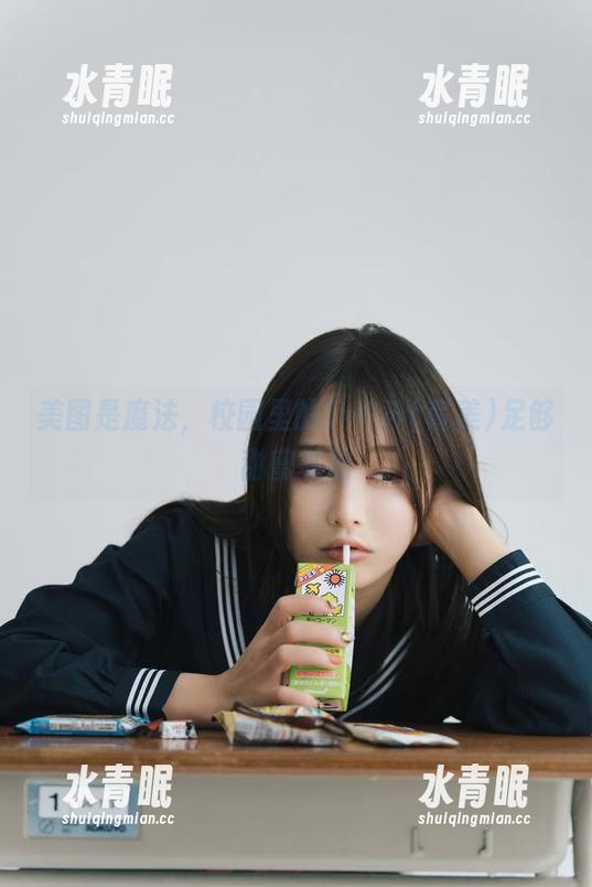 美图是魔法，校园里的いくみ(育美)足够甜蜜私拍