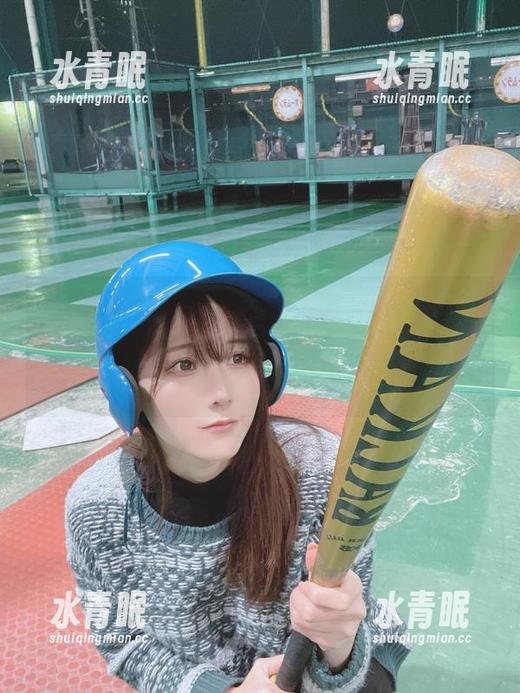 这组全套校服作品，けん研(けんけん)可是个中高手，把学生时代的活力完美呈现了！