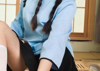 丽柜 - 女仆写真？不如说是“晴晴”的美图佳作把我这个观众晃悠得有点迷糊。