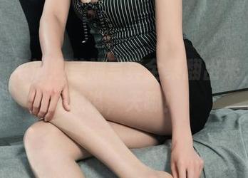 丽柜 - 把迪娅美脚写真全集翻出来，我只想说，天哪！