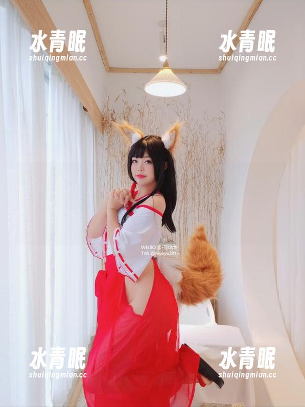 你烨烨 你烨烨红裙的全套图片让我觉得,今天也许我该出门溜达一下,不然对不起这个季节!