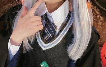 别犹豫了,六二二同学的机车少女图包免费送你