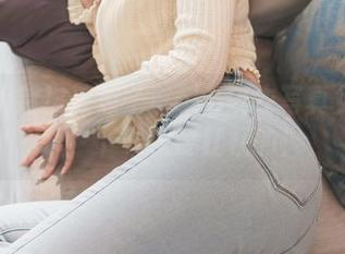 你没听错!凉凉子rioko内衣写真免费分享,下载速度杠杠的!