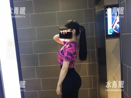 左公子666 微密圈 - 左公子666:红色桃子不仅是水果,这个免费的图集...
