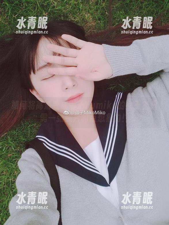 御子Yumiko 如何将高清变成御子Yumiko的女王?只需一张照片和点想象力!