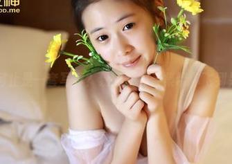 推女神 - 何止是一套写真？易阳女神合集带你飞到另一碗水。