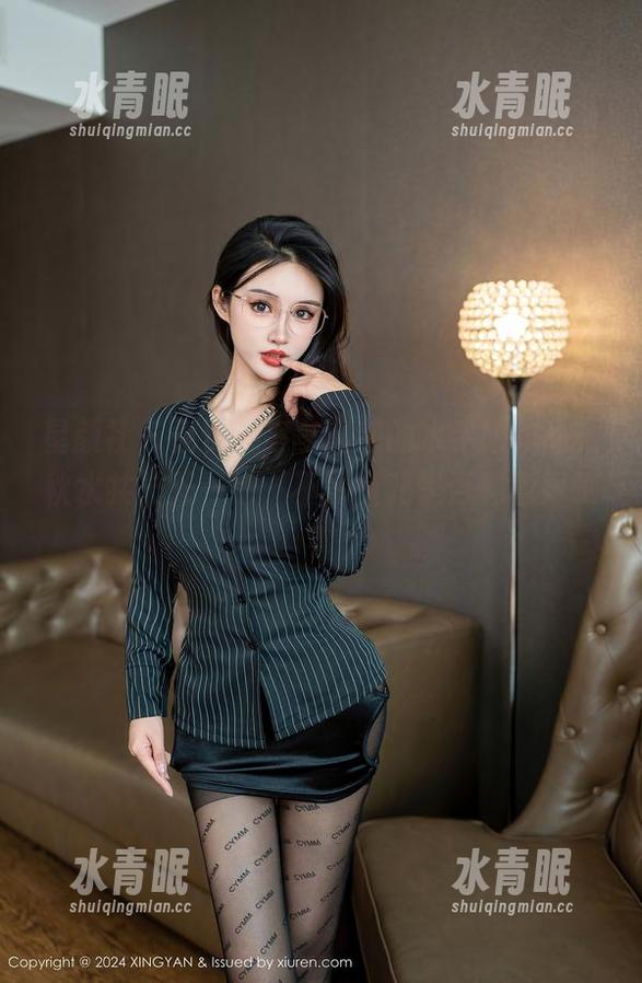 星颜社-李丽莎 星颜社 - 免费观察李丽莎的水手服作品,秋水共长天一色,不知鱼儿是否愿意青睐?