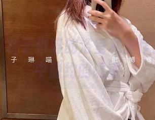 微密圈 - 林子琳喵的浴室私房作品，水汽中隐约的诱惑