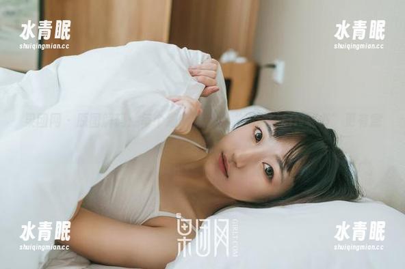 果团网 - 原图解码：每个细节都能让“周琰琳LIN秘书”更有意思