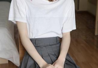梦丝女神 - 刘诺的睡衣养成记：私房图集，友情提示，固定进城居民可能会被迷住。