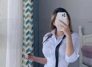 微密圈 - 赶紧加码！洁己u最新图集，带你领略“肉丝与他”的绝妙组合！
