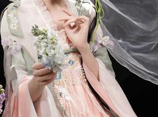 爆机少女喵小吉，图库里的花间集，难道我又要沉迷其中了？