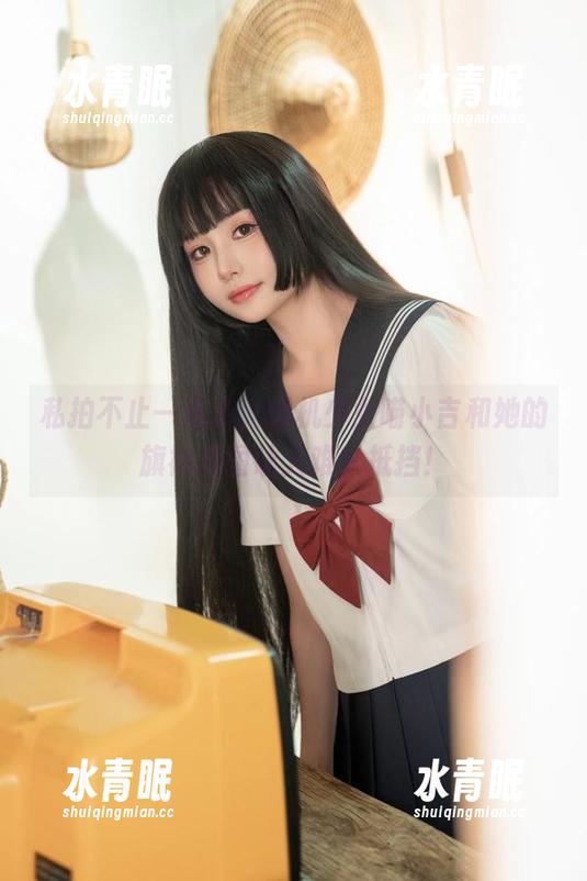 爆机少女喵小吉 私拍不止一点点,爆机少女喵小吉和她的旗袍美图让人难以抵挡!