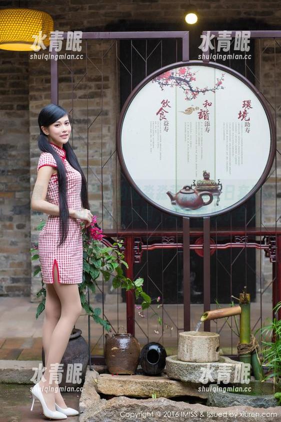 爱蜜社-淼淼萌萌哒 爱蜜社 - 漫无目的的淼淼萌萌哒夏日套图,随手一拍就是画报啊,真可惜成了合集。