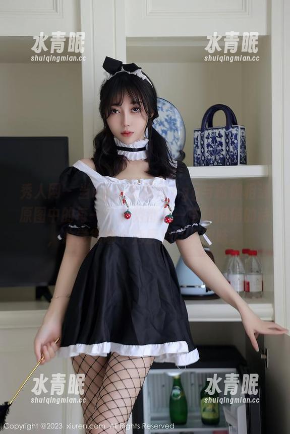 秀人网-Egg-尤妮丝Egg 秀人网 - 当Egg-尤妮丝Egg与瑜伽相遇原图中的每一个姿势都是一首静悄悄的诗,总觉得哪个角度更让人回味。
