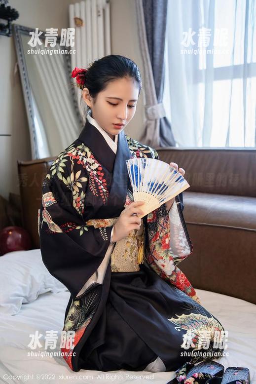 秀人网-幼幼 秀人网 - 幼幼的比基尼写真:图册里的每一处细节都有个小故事,小暧昧。