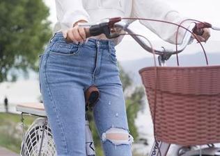 秀人网 - 甜妮学姐的“套图”版图，精选不够甜嘛？