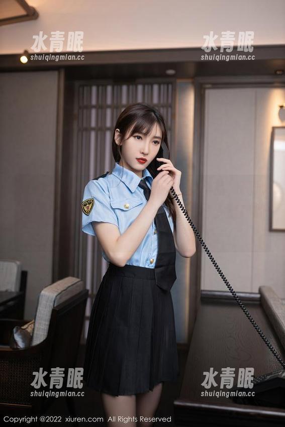秀人网-轩轩王子 秀人网 - 轩轩王子的长腿在线作品,真心觉得这些作品不只是腿,还有很多随意的气质。