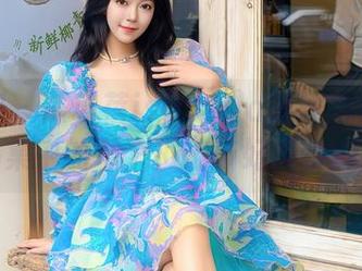 秀人网 - 陈巧蓓isabella眼镜肖像：作品集中的那个小细节好像特别亮