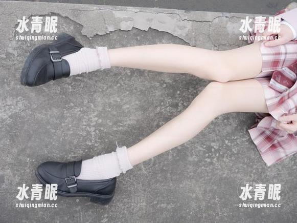 紧急企划-小恩 紧急企划 - 哇,小恩的JK经典,虽然是原图,但我看到的却是我的高光时刻,都在这照片里了!