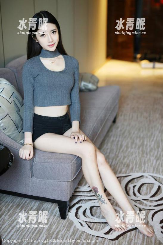 美媛馆-王馨瑶yanni 美媛馆 - 短裙抢镜,从王馨瑶yanni的私房档案开始