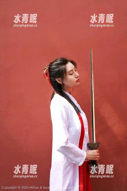 蜜桃社-Suki 蜜桃社 - Suki再次更新,海边可不止是水和沙,她的写真特别放肆