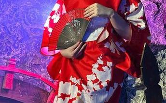 微密圈 - 夏日里的光影，真想要把轩子巨二兔的合集也带到海边。