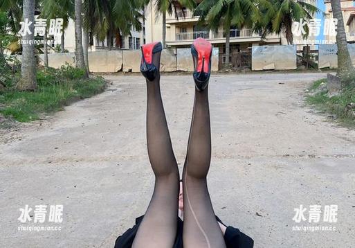 迷人的五姨太 微密圈 - 条条大路通吊带,迷人的五姨太私拍讲的全是心灵鸡汤!