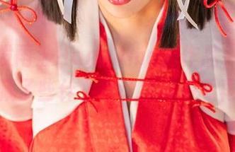 分享一发雨波HaneAme的作品,海梦里难道藏了些什么?让我先看看再说。
