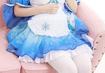 说好的雪晴Astra和加藤惠在线聊美图,结果成了互相踩雷?