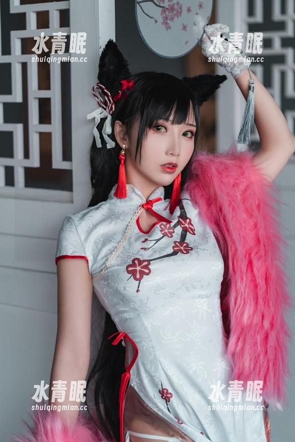 面饼仙儿 这个清纯写真合集,面饼仙儿在里面就跟个小精灵似的,哪怕只是一瞥也够打动人心。