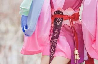 面饼仙儿私拍合集，全靠网袜蕾姆洗净灵魂？